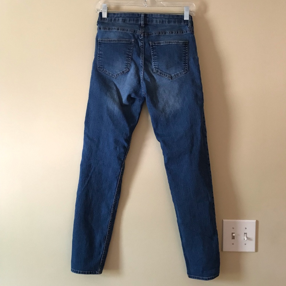 H&M - High Rise Skinny Jean - Picture 3 of 5